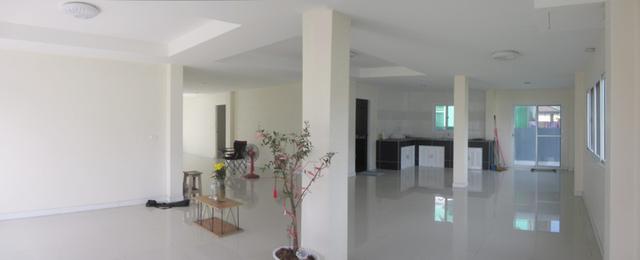 ขายอาคารใหม่ 2 ชั้นครึ่ง คลองหลวง ปทุมธานี 2