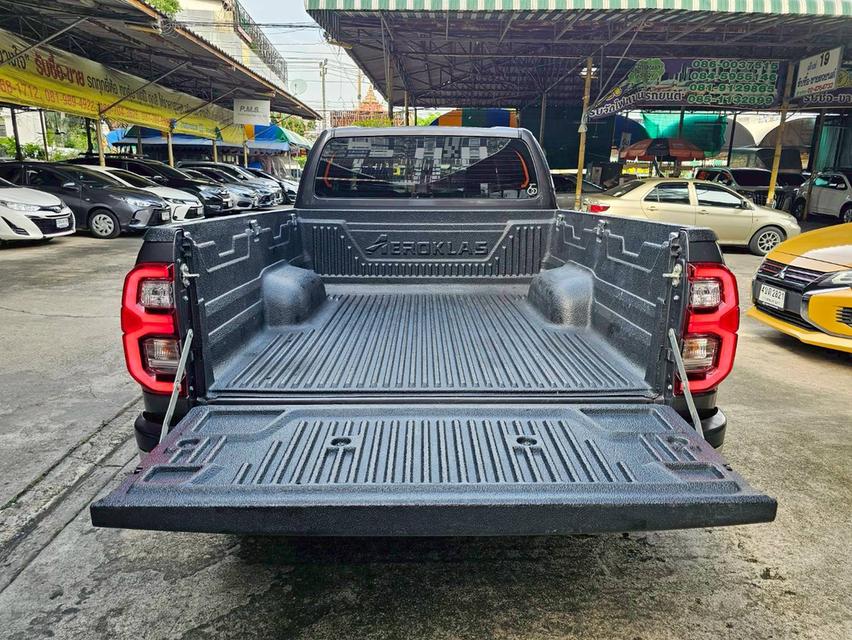 TOYOTA HILUX REVO 2.4 SMARTCAB MID Z-EDITION ปี 23 AT 6