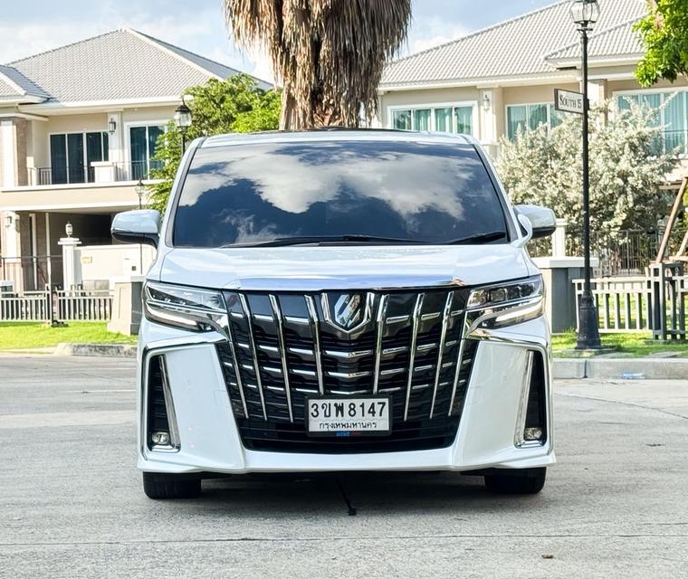 Toyota Alphard 2.5 SC Package ปี 2022 สีขาว ประวัติครบ Top สุด ออฟชั่นเต็ม ราคาดีมาก รูปที่ 2