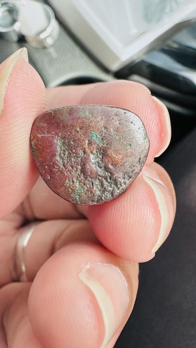 หลวงพ่อเงินวัดบางคลาน พิมพ์ขี้ตา 5 ชาย 6