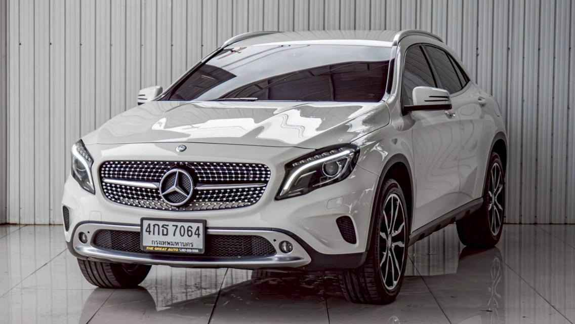 BENZ GLA-CLASS 200 ปี 2015 สีขาวโฉม W156 ปี14-20 รูปที่ 3