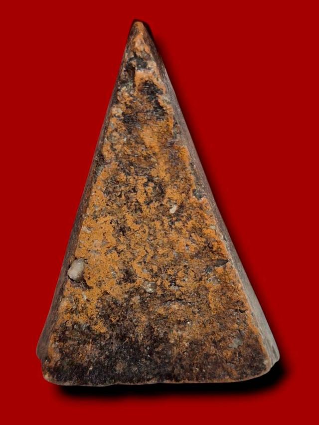 พระกรุพระเครื่องนางพญา 3