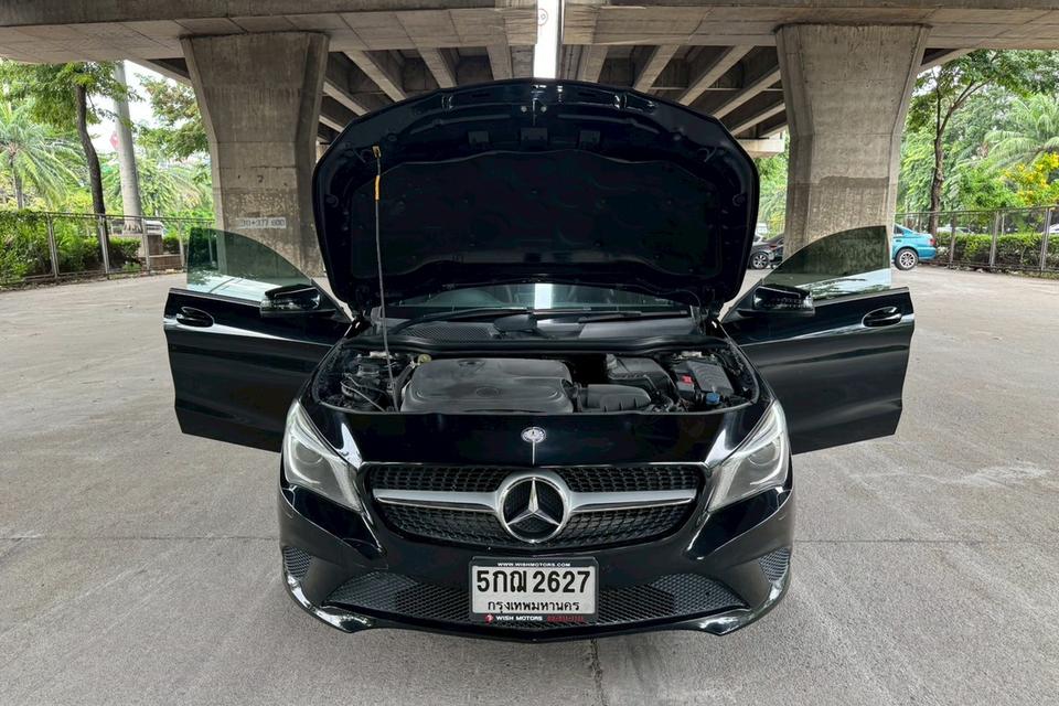 ขายด่วน! Mercedes-Benz CLA 180 W117 AT ปี 2016 รถสวยมือเดียว สภาพดี พร้อมขับทันที! 9