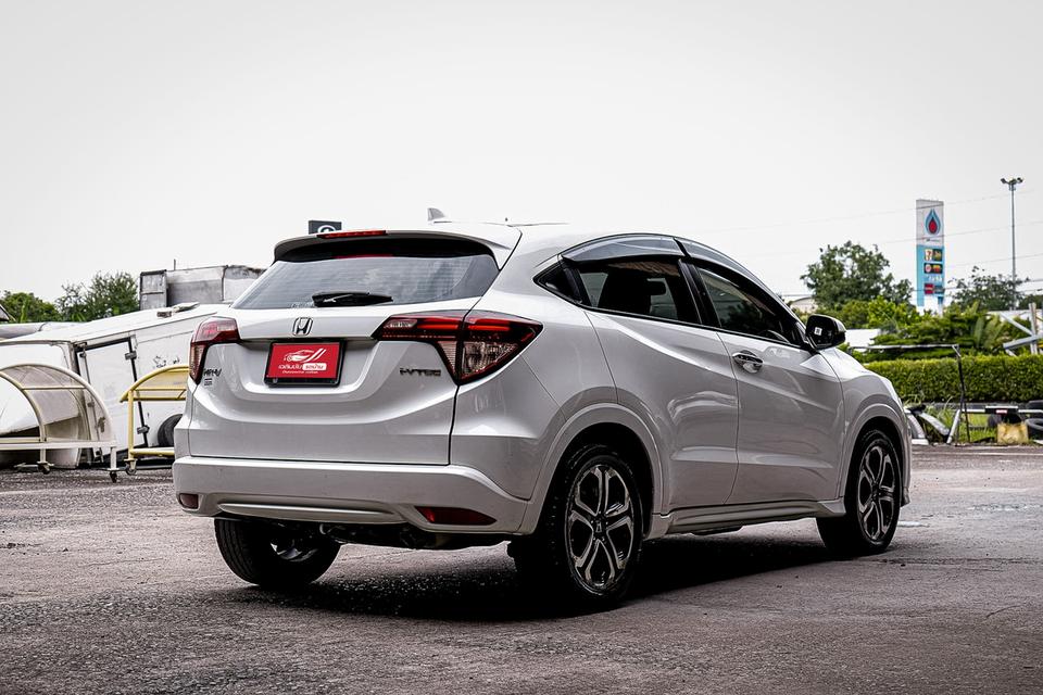 HONDA HR-V Limited เครื่องยนต์ 1.8 E ปี 2017