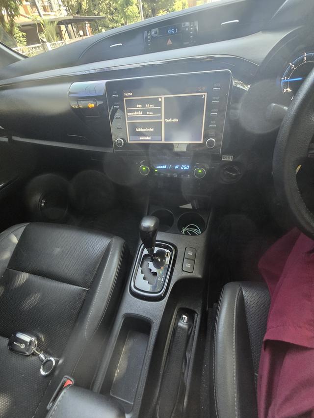 ขายรถกระบะ Toyota Revo rocco 2.8 4×4 ปี 2020 รูปที่ 9