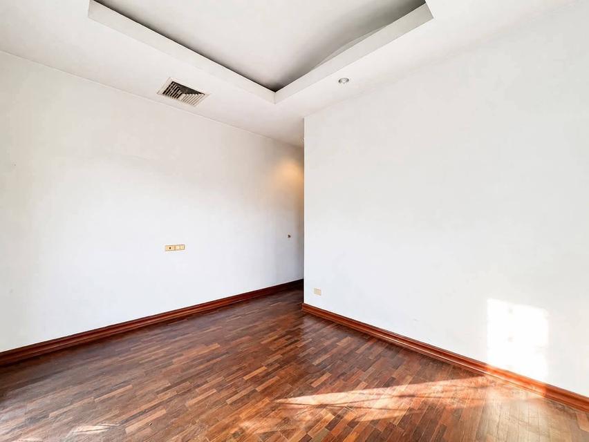 ขายบ้านเดี่ยว  หมู่บ้านเมืองดี ทวีวัฒนา–ศาลาธรรมสพน์ หลังมุม แปลงใหญ่ใหญ่ 127.6 ตร.วา.   เพียง 6.89MB 14