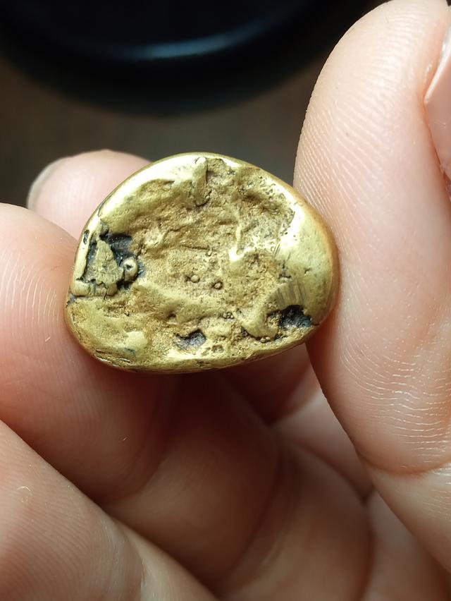 หลวงพ่อเงินวัดบางคลาน