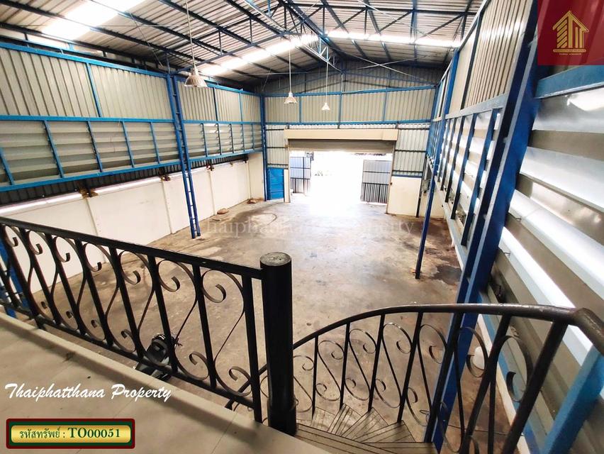 โกดัง พื้นที่สีม่วง พร้อมใช้ ซอยไทยประกัน ถนนเทพารักษ์ 10