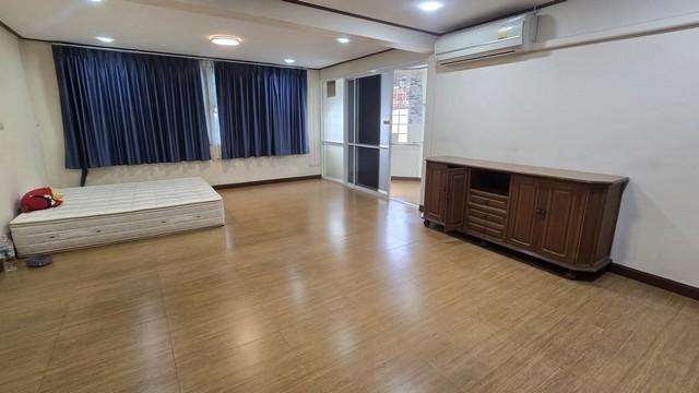 P559 ให้เช่าอาคาร 5 ชั้น ซอยประชาราษฎร์บำเพ็ญ15 ใกล้MRTห้วยขวาง1กิโลเมตร เทวลัยพระพิฆเนศ 5