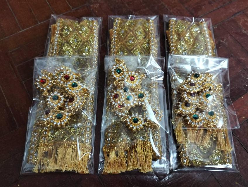 สไบห่มพระพร้อมสังวาลย์