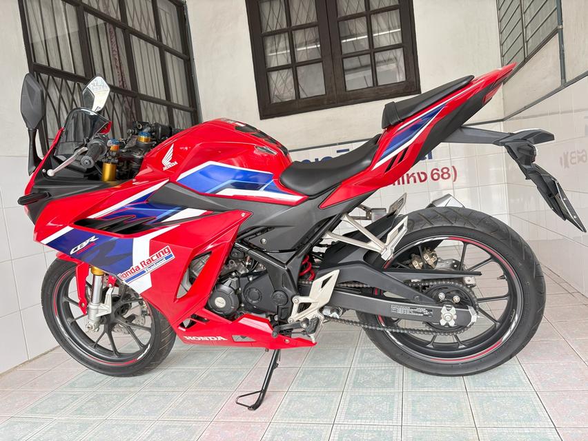 CBR150R ABS ผ่อนได้ ไม่ต้องค้ำ มีประกัน มีเก็บปลายทาง เอกสารครบ สภาพใสกริ๊บ ชุดสีไร้ริ้วรอย เครื่องเดิม วิ่ง6000 ปลายปี66 7