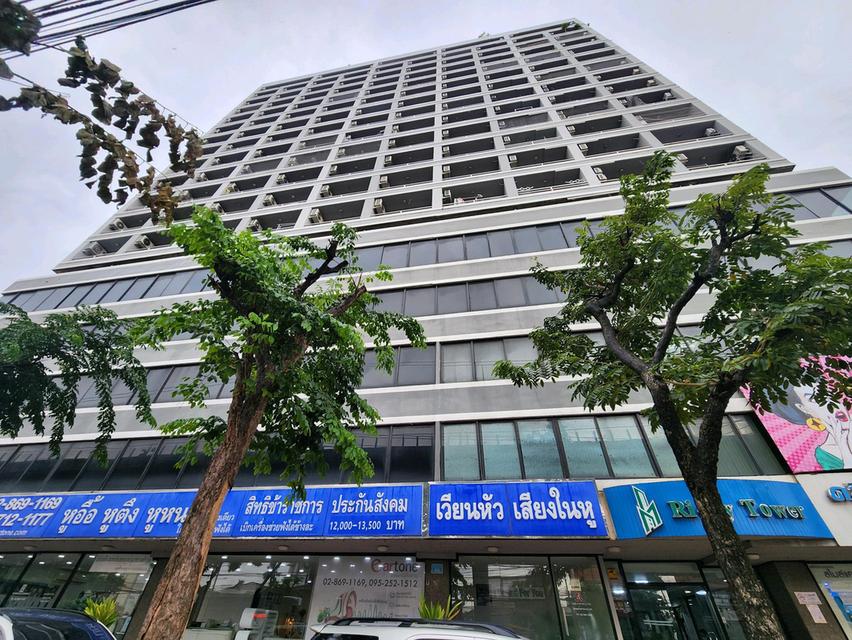 ขายด่วน ห้องสวยมาก คอนโด Richy Tower เพชรเกษม 23 ชั้น 15 ขนาด 49 ตร.ม. รีโนเวทใหม่ วิวสวยมาก 1นอนใหญ่ วิว2ด้าน รับแขกใหญ่ เพียง 2.39 ล้านบาท 19