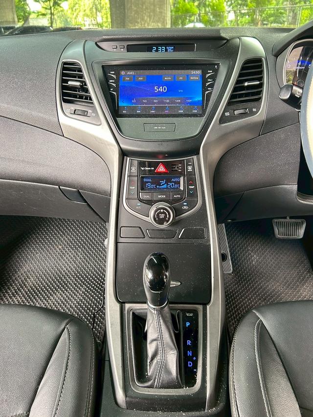Hyundai Elantra 1.8 GLE AT ปี 2014 13