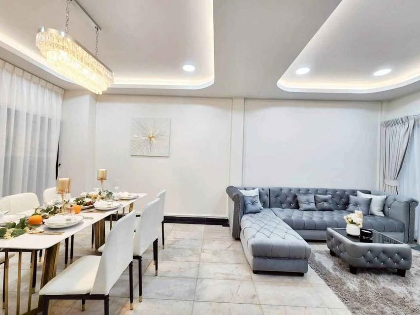 บ้าน TOWNHOME พระราม 9 6 นอน 4 น้ำ ใกล้สถานฑูคจีน  6