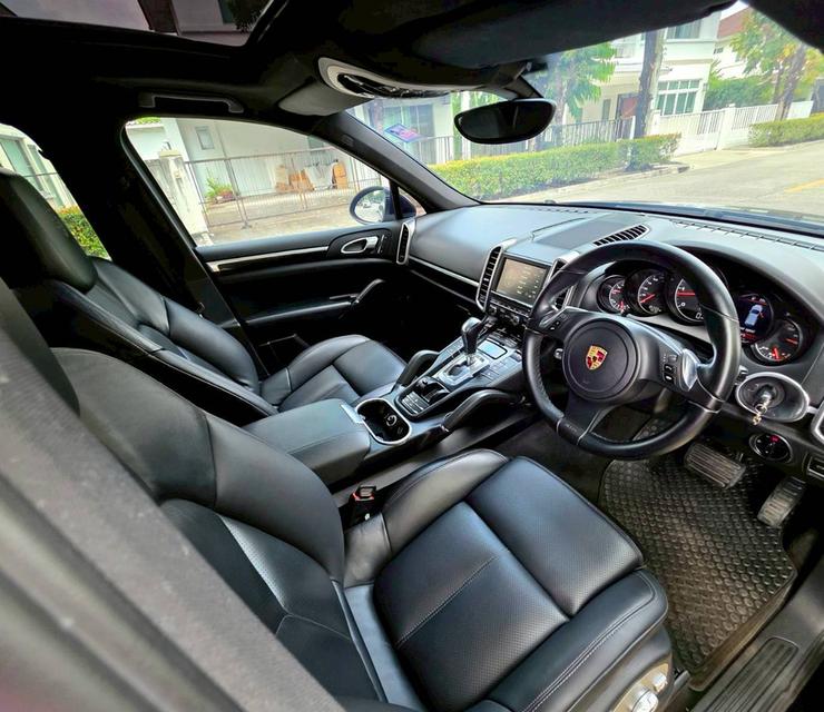 Porsche Cayenne Diesel 2012 สีดำ อัพเกรดโฉมใหม่ 3 แสน ไม่ถุงลมใช้งานสบายใจ รูปที่ 9