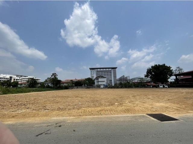 อบต.ท่าตลาด 1.1 กม.ให้เช่าที่ดินเปล่าถมแล้วขนาด 2 ไร่ ทำเลศักยภาพย่านสามพราน ใกล้วัดไร่ขิง 800 ม. ติดแหล่งชุมชนและแหล่งท 2