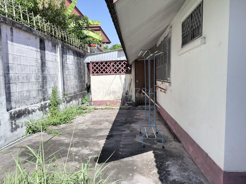 ขายบ้านเดี่ยว ชั้นเดียว ย่านหางดง หมู่บ้านธารอิงดอย หลังไปรษณีย์หางดง บ้านอยู่สุดซอย เงียบสงบ หน้าบ้านเป็นสนามหญ้า ไม่ชนใคร 7