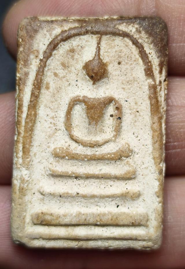 พระสมเด็จ 0814575385