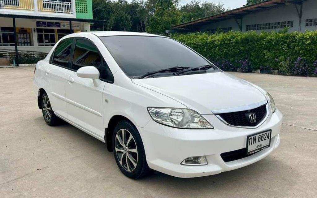 Honda City ปี 2008 สีขาว 2