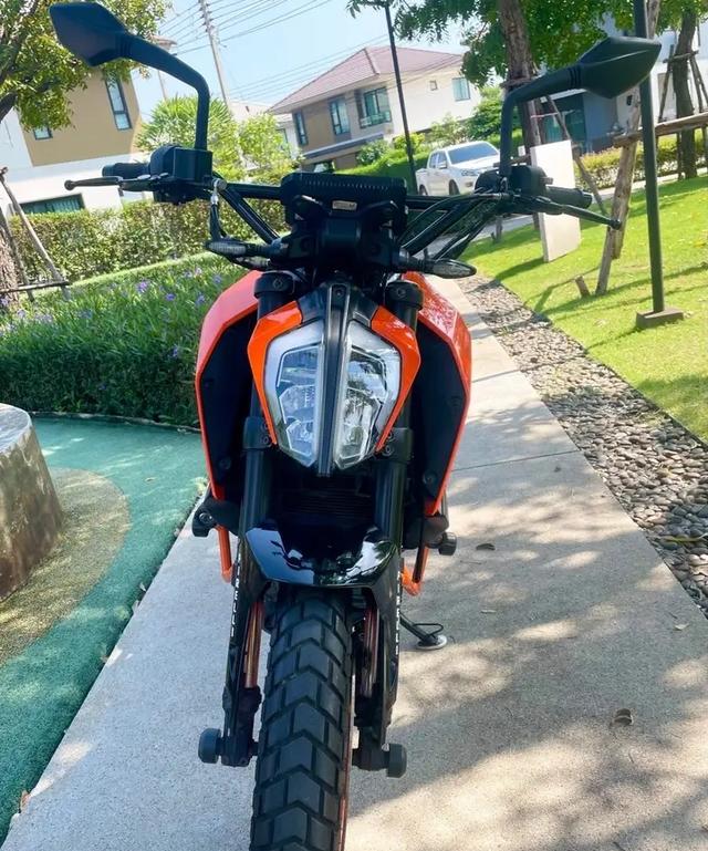 2018 KTM Duke 8