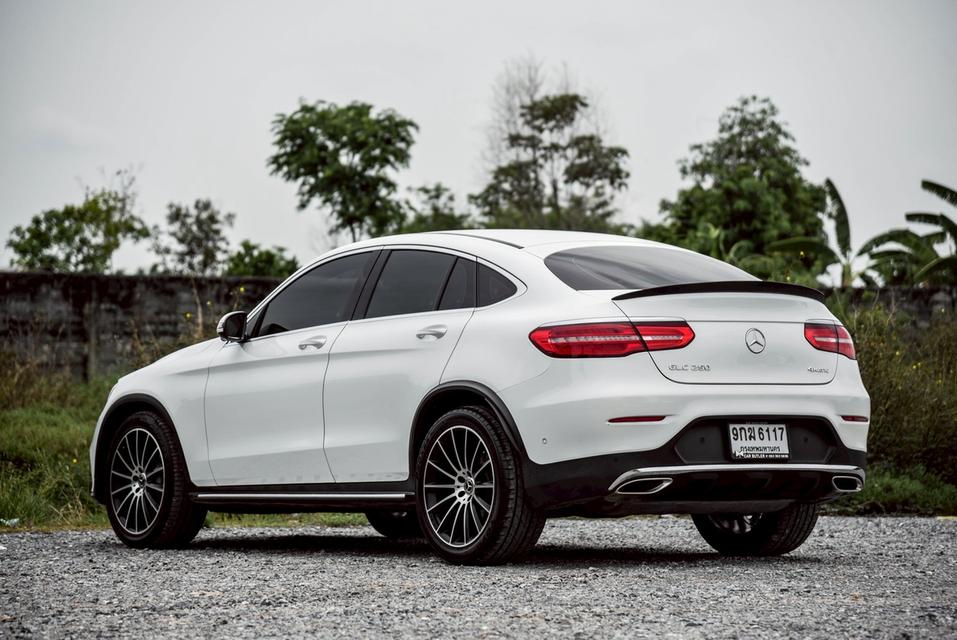 รหัสรถ CBL6117 Mercedes-Benz GLC250 4Matic Coupe 2.0 AMG AT 2019
