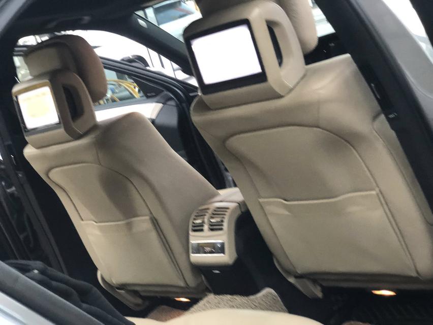 Benz w212 E200cgi AMG 18