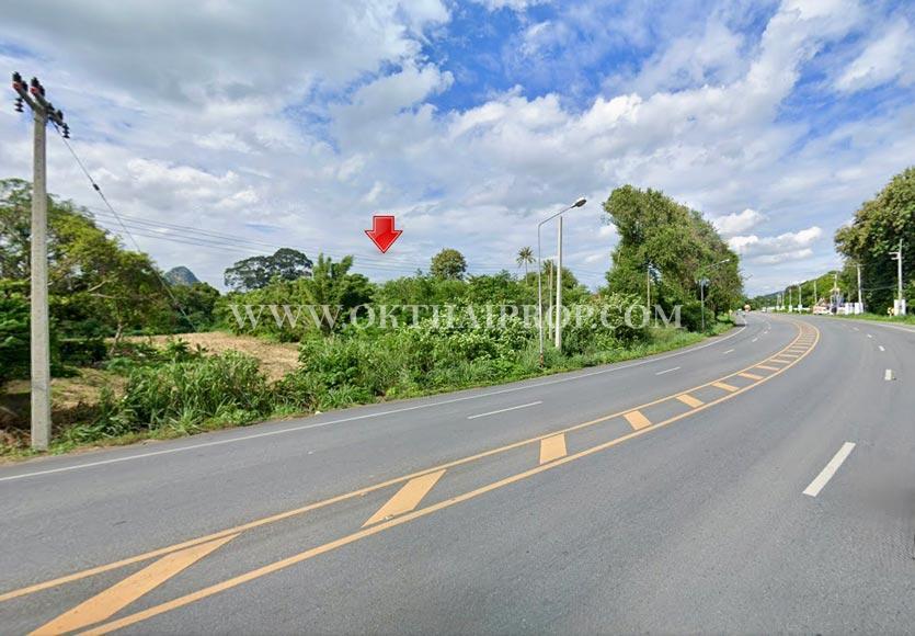 ที่ดินติดถนนใหญ่ ต.นิคมสร้างตนเอง เมืองลพบุรี 1