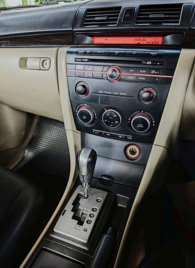 Mazda-3 1.6 S Auto ปี 2009  6
