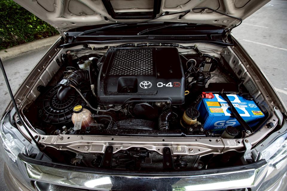 Toyota Vigo Double Cab 4 ประตู 2.5G ดีเซล เกียร์ Auto ปี2009 สีน้ำตาล  10