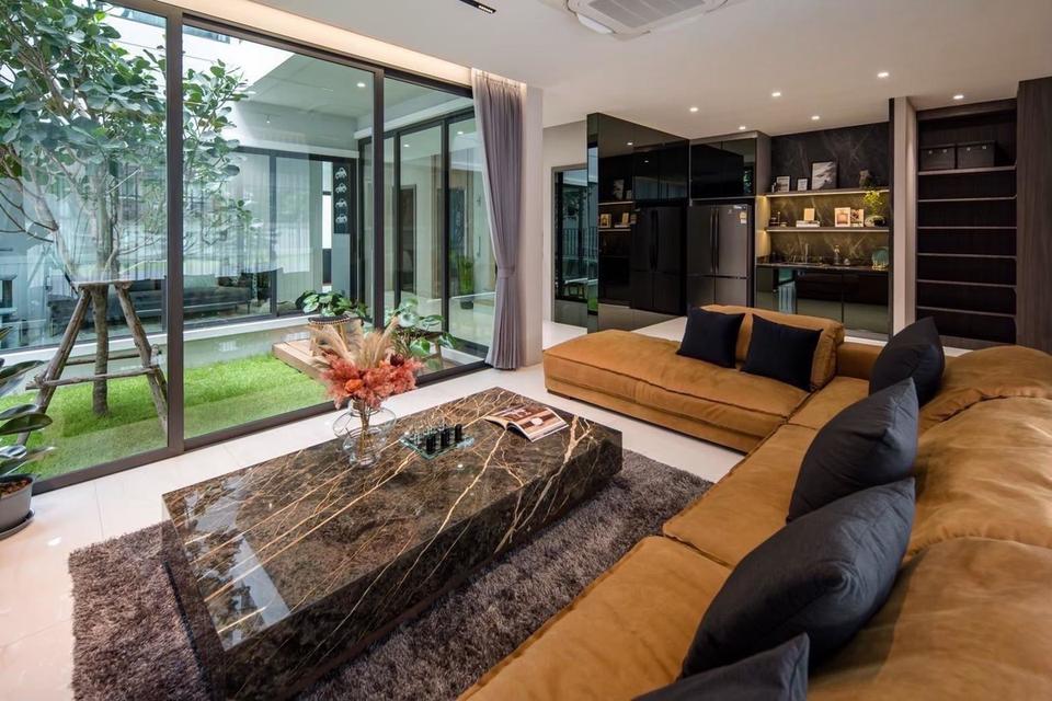 ขายบ้านเดี่ยว Luxury 3 ชั้น Highbury วัชรพล-รามอินทรา ที่ดิน 60 ตร.วา แต่งครบทั้งหลัง พร้อมลิฟต์และสระว่ายน้ำส่วนตัว 8