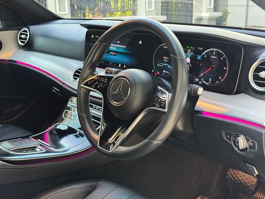 รหัสรถ AVA8855 🌈 Benz E220d AMG 2021 ดีเซลล้วน Facelift W213 11
