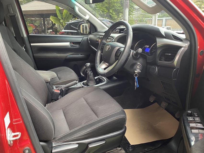 Toyota Hilux Revo 2.4 DOUBLE CAB E Plus 4WD 2