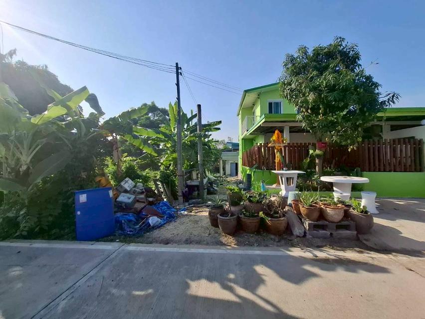 ทาวน์เฮ้าส์ 1 ชั้น ซอยคลองสามคลองหลวง 11/3 ถนนเลียบคลองสาม ต.คลองสาม อ.คลองหลวง จ.ปทุมธานี 4