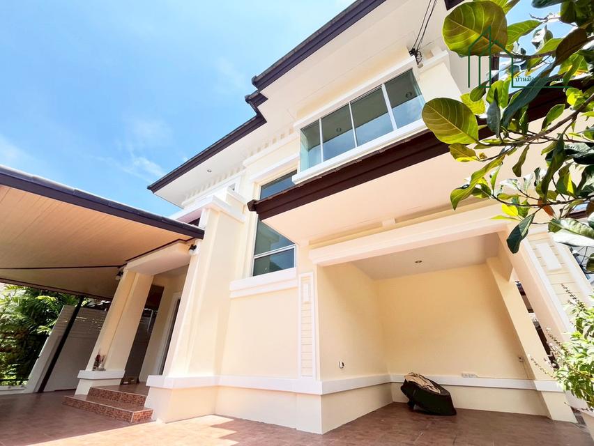 บ้านเดี่ยว 2 ชั้น รีโนเวทใหม่ หมู่บ้านเดอะ เซนโทร สุขุมวิท 113 ซอยวัดด่านสำโรง บ้านใหม่ สภาพดี  3