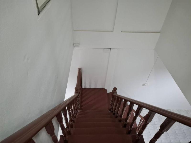 ขาย:ทาวน์เฮ้าส์ 2 ชั้น  มบ.ณัฐกานต์3-5 ถ.พหลโยธิน52 แยก11  14