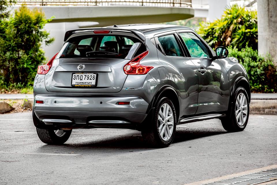 Nissan Juke 1.6V ปี 2014 สีเทา สวยเดิม มือเดียวป้ายแดง