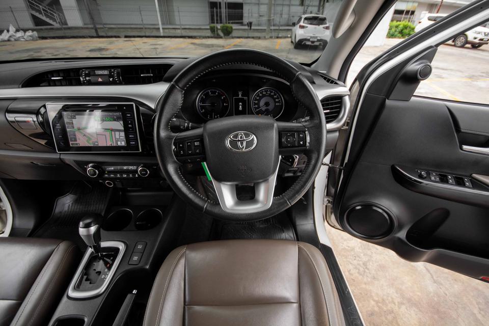 รถบ้านมือเดียว ปี 2017 Toyota Revo 2.4G Prerunner 4 ประตู A/T สีขาว 4