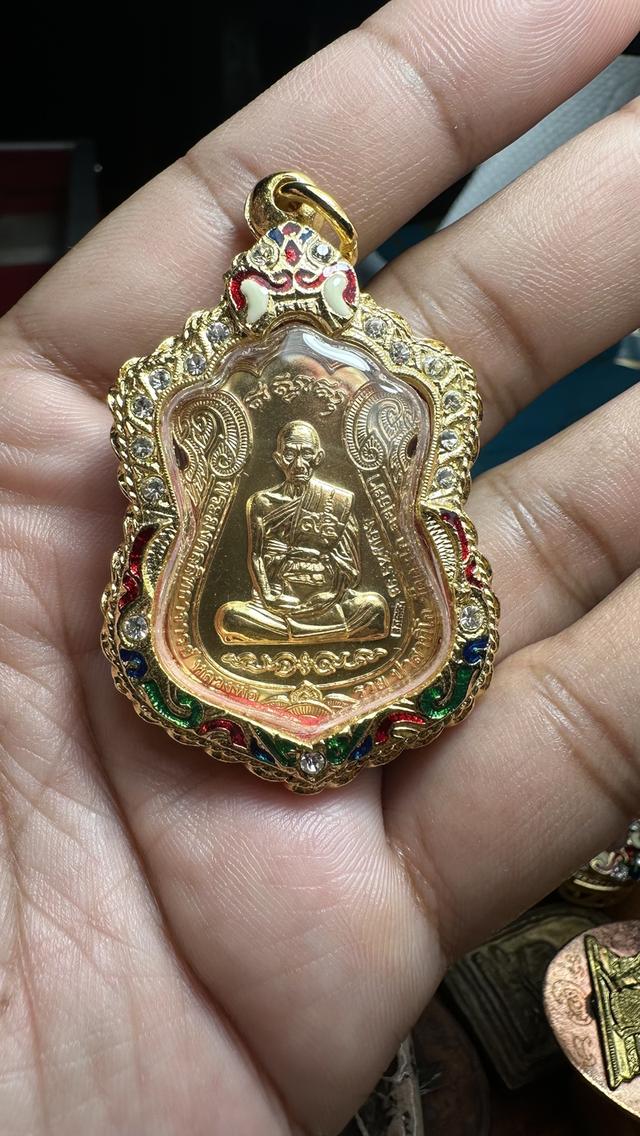 พระเครื่องเครื่องรางมงคล รูปที่ 4