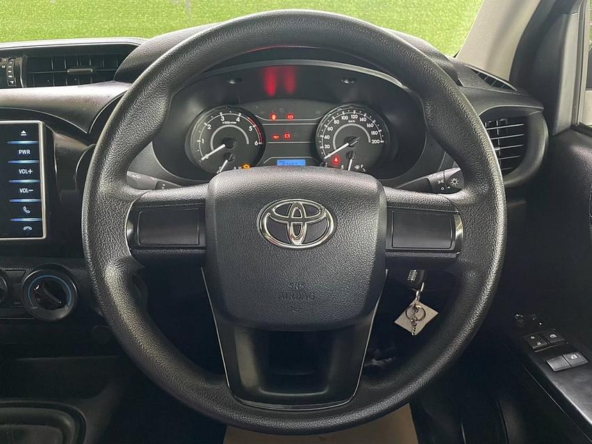 Toyota Hilux Revo Standard Cab 2.8 J Plus ปี 2020 เกียร์ธรรมดา (รหัส7852) 2