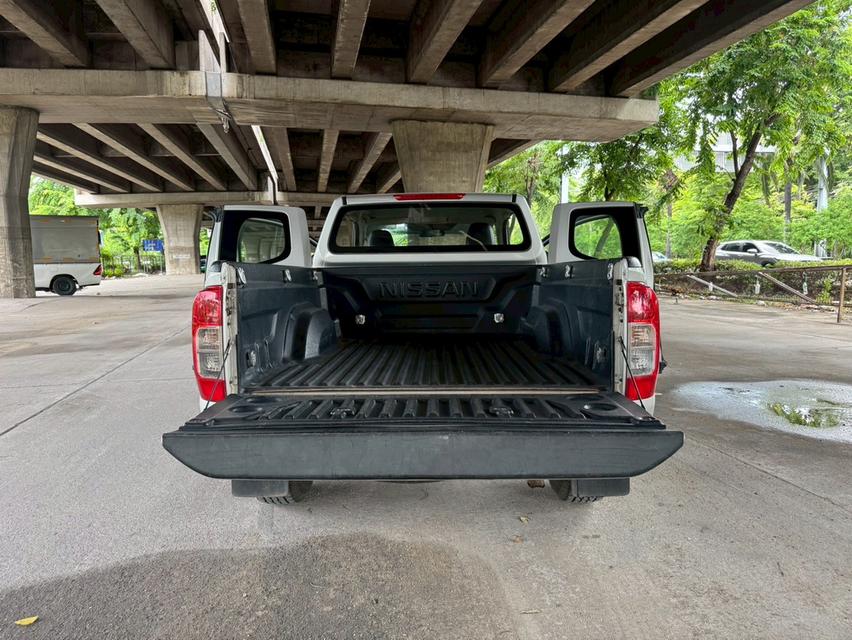 ขายรถ nissan navara 2.5S CAB ปี 2021 สีเทา เกียร์ธรรมดา 19