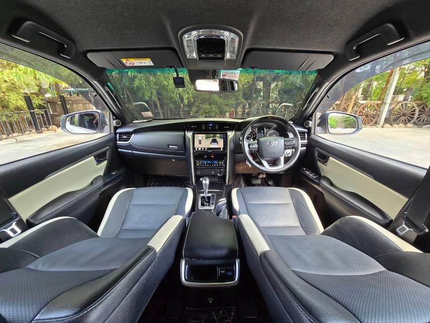 รหัสรถ NKG3110 TOYOTA FORTUNER LEGENDER 2.8 4WD A/T ปี 2022 10