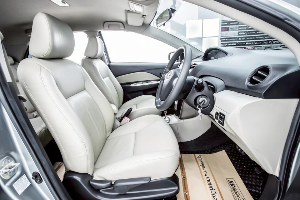 TOYOTA VIOS 1.5 E 2008  11