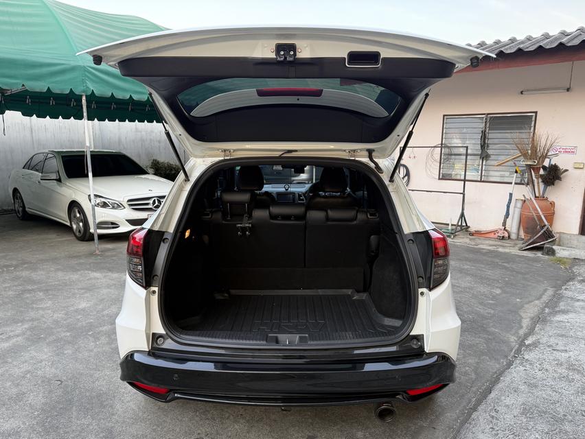 ปี 2019 HONDA HRV, 1.8 RS ตัวTopสุด สีขาวมุก เกียร์ออโต้ รูปที่ 10