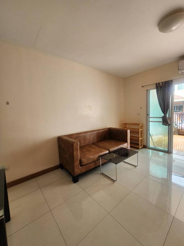 ปล่อยเช่าทาวน์โฮม 2 ชั้น 10