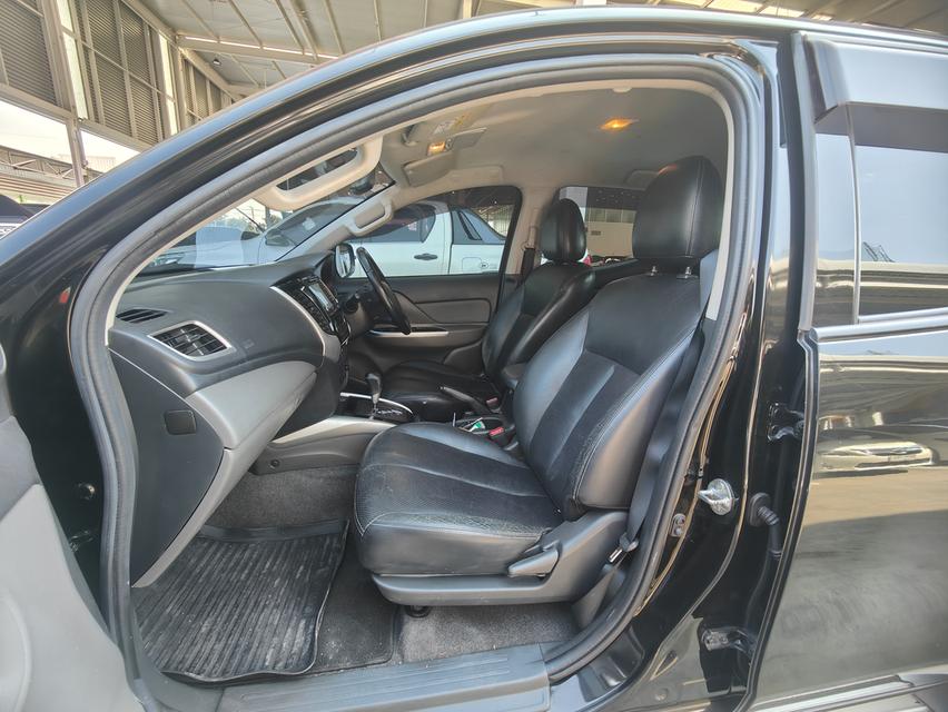 Mitsubishi Triton 2.4 D-Cab Plus AT ปี 2017 8