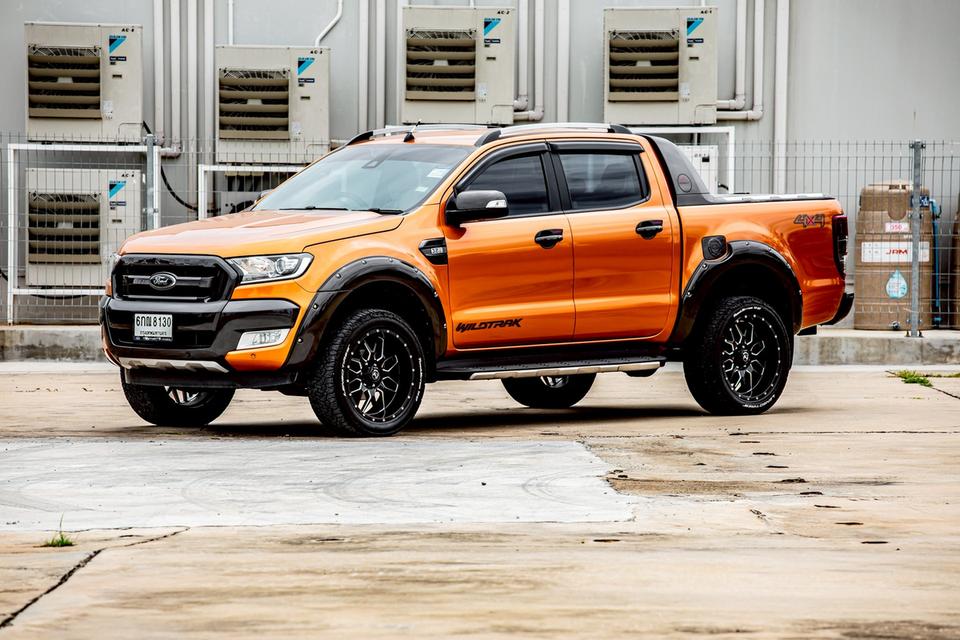 Ford Ranger 2.2 Wildtrak Hi-Lander Double Cab 4x4 เกียร์ AT ปี 2017 สีส้ม ของแต่งเกิน 2 แสน 10