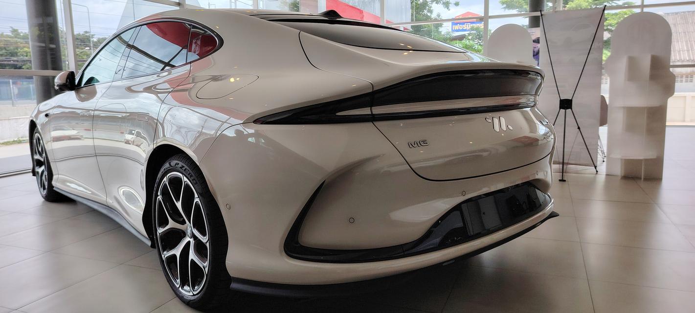 ⚡ Full-speed power... Go further than anyone else! Cutting-edge performance ready for you to own today. 🚗 รูปที่ 7