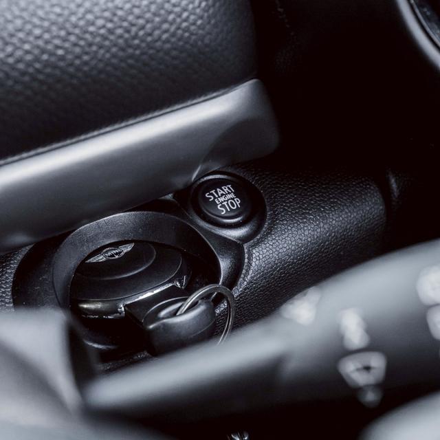 รหัสรถ 67GG9205 🚘 #MINI #CooperD #Countryman (R60)📍 ปี 2016 | 11