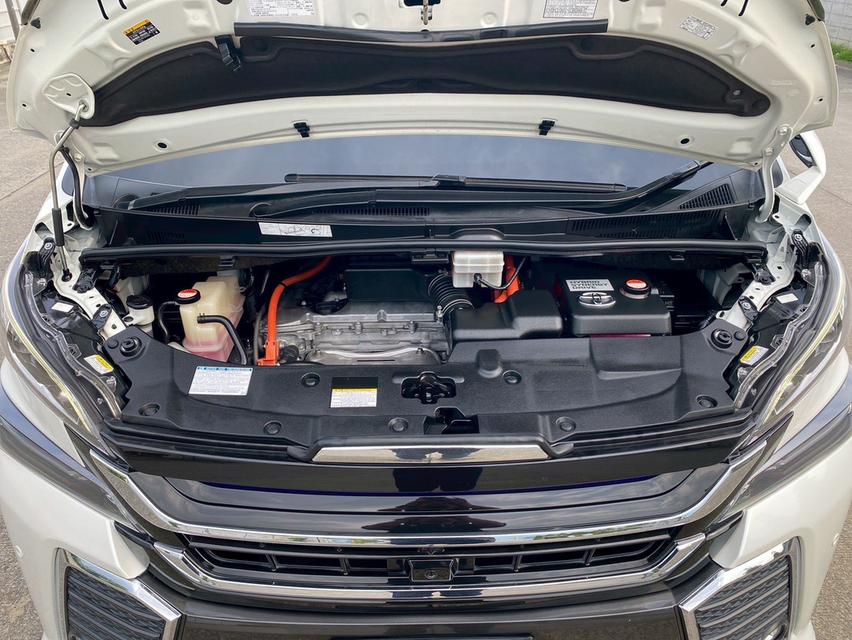 Toyota Vellfire 2.5 Hybrid V ปี2017  ฟูลออปชั่น เบาะมิกกี้เม้าส์ + ขับเคลื่อน4ล้อ 4WD สมรรถนะดีเยี่ยม 8