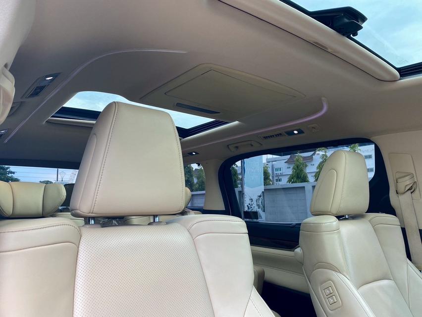 รหัสรถ PB53 Toyota Vellfire 2.5 Hybrid V ปี2017  10